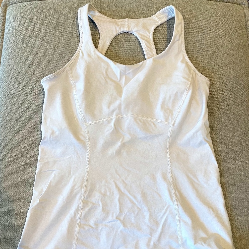 Lululemon Size 6 Athletic Tank Top